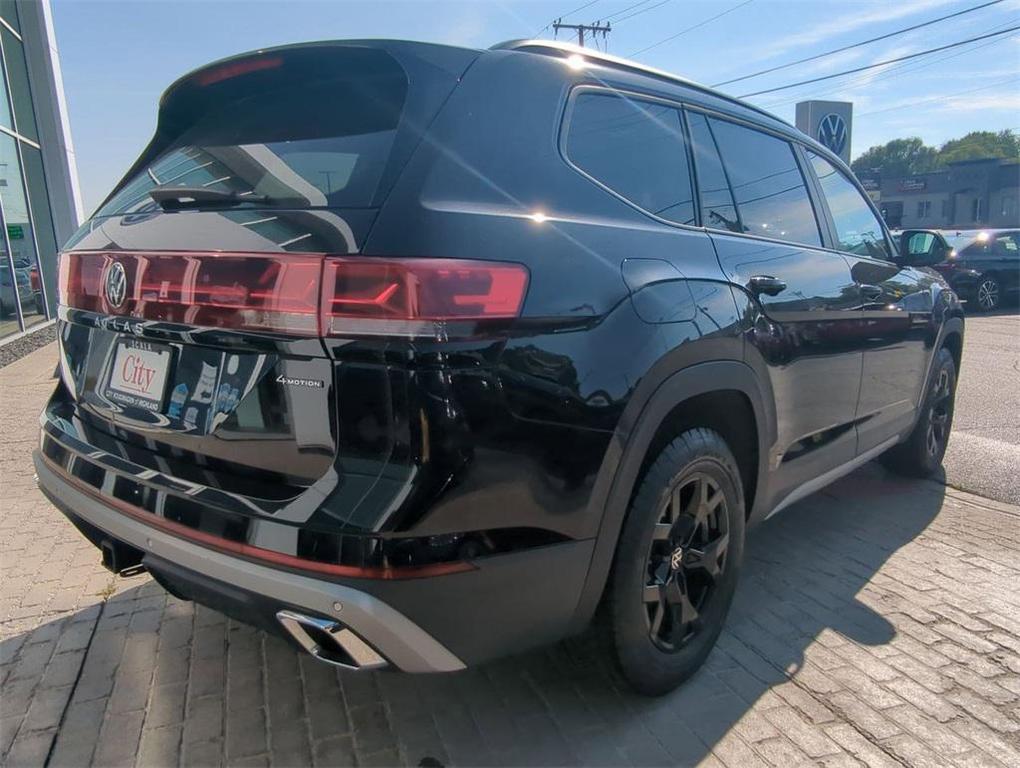 used 2024 Volkswagen Atlas car, priced at $39,400