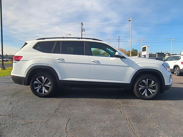 new 2024 Volkswagen Atlas car, priced at $36,259