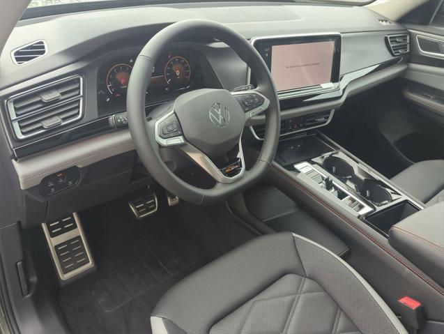 new 2025 Volkswagen Atlas car, priced at $44,904