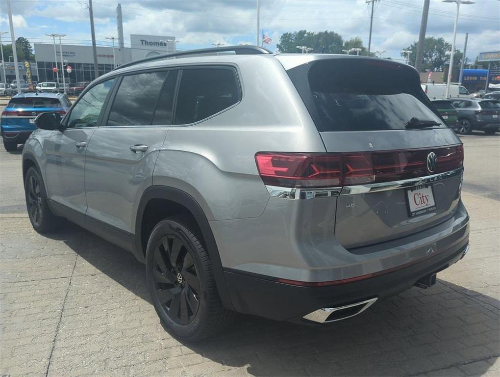 new 2025 Volkswagen Atlas car, priced at $43,573