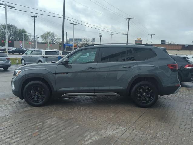 new 2025 Volkswagen Atlas car, priced at $45,597
