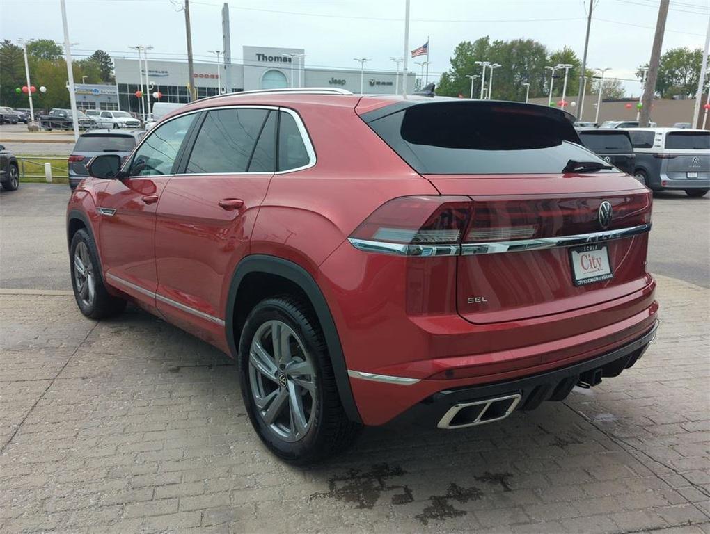 new 2024 Volkswagen Atlas Cross Sport car, priced at $46,445