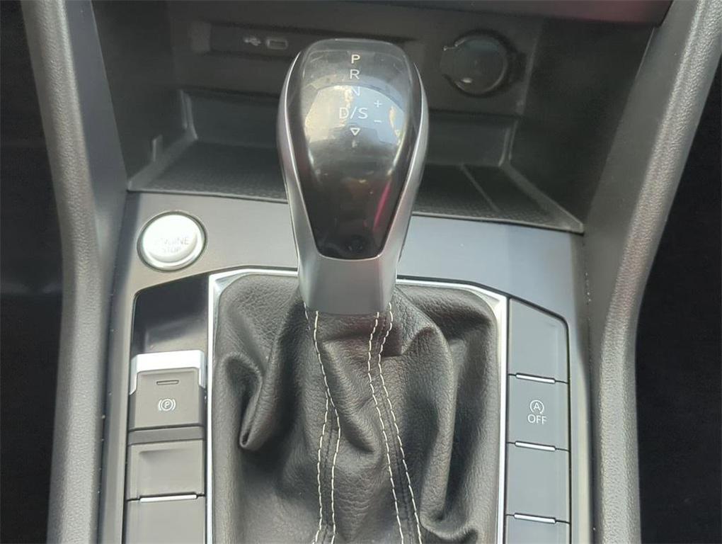 used 2022 Volkswagen Taos car, priced at $16,500