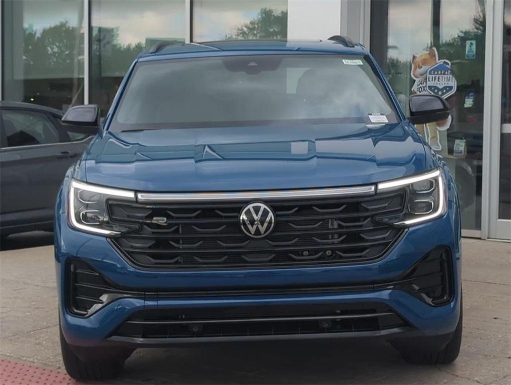 new 2026 Volkswagen Atlas Cross Sport car, priced at $53,371