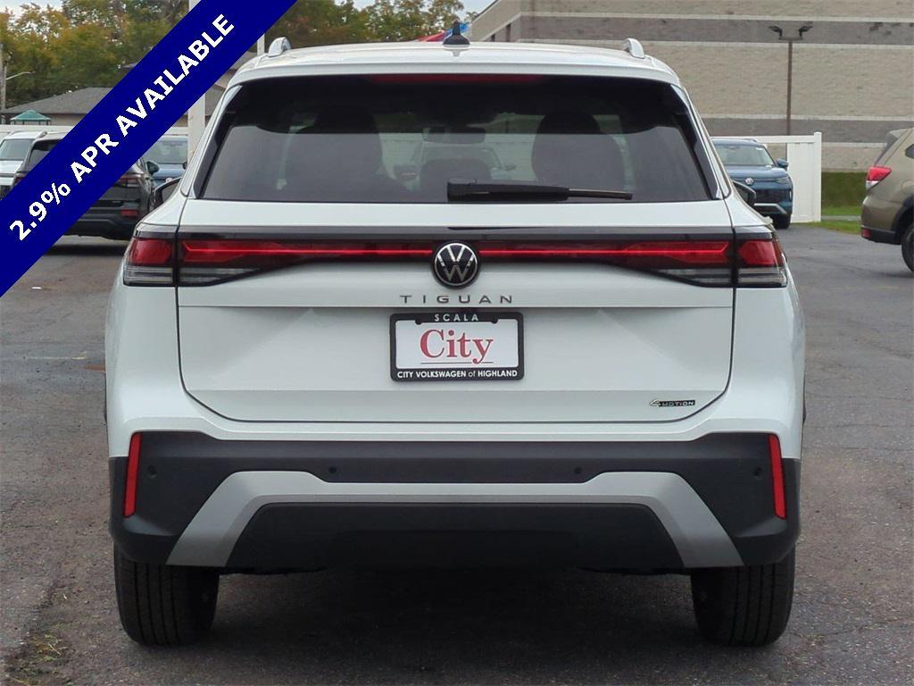 new 2025 Volkswagen Tiguan car, priced at $31,203