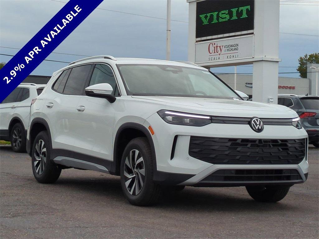 new 2025 Volkswagen Tiguan car, priced at $31,203