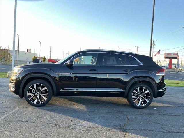 new 2025 Volkswagen Atlas Cross Sport car, priced at $52,518