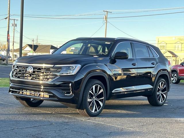 new 2025 Volkswagen Atlas Cross Sport car, priced at $52,518