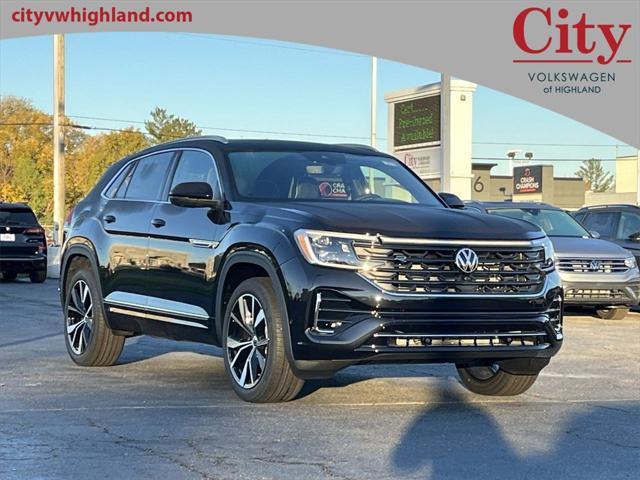 new 2025 Volkswagen Atlas Cross Sport car, priced at $52,518