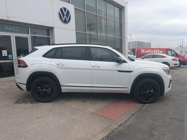 new 2025 Volkswagen Atlas Cross Sport car, priced at $48,417
