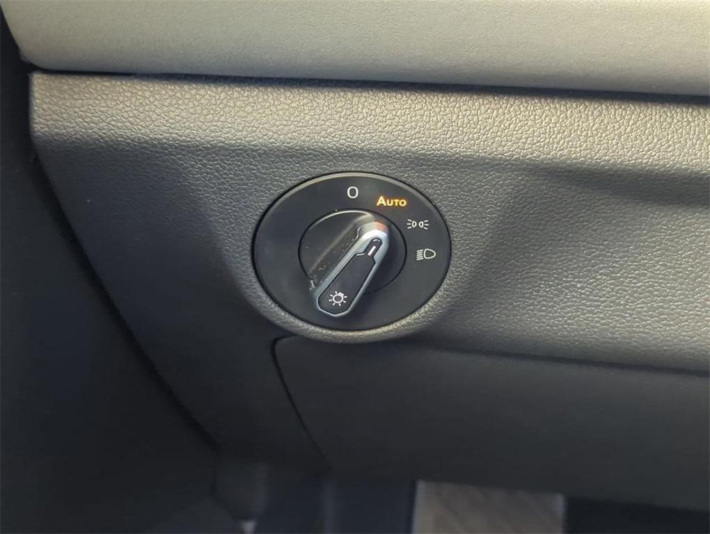 used 2025 Volkswagen Jetta car, priced at $21,600