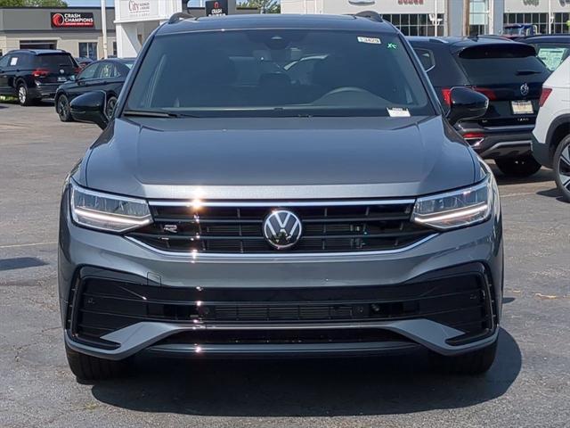 new 2024 Volkswagen Tiguan car, priced at $33,754