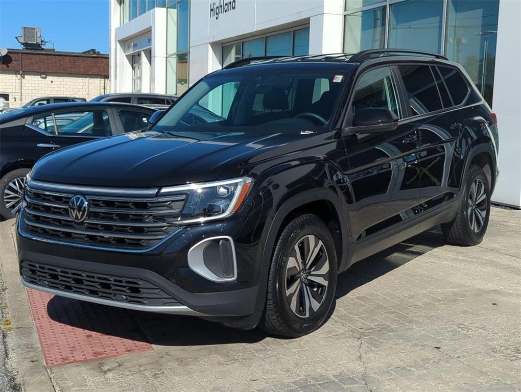 used 2024 Volkswagen Atlas car, priced at $29,995