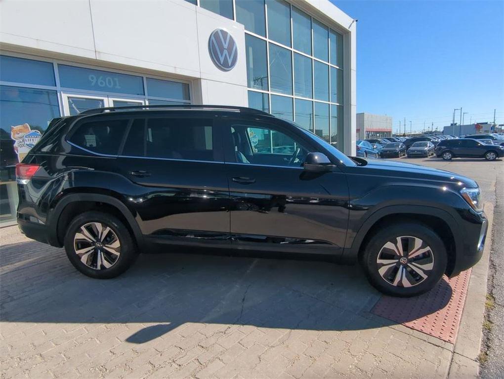 used 2024 Volkswagen Atlas car, priced at $29,995