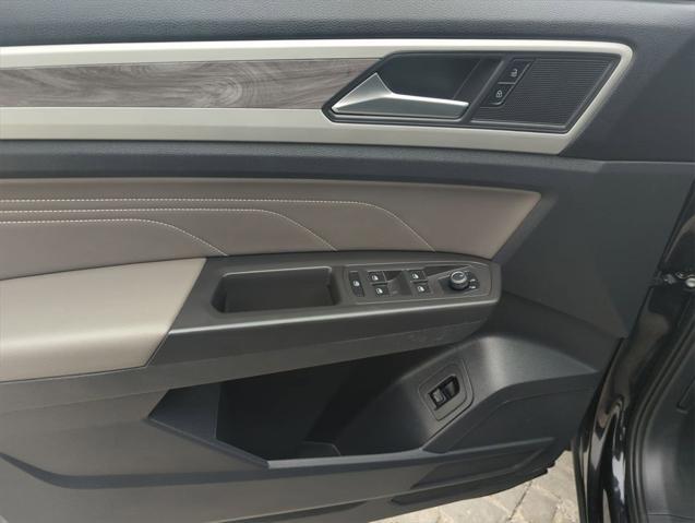 used 2022 Volkswagen Atlas Cross Sport car, priced at $31,550