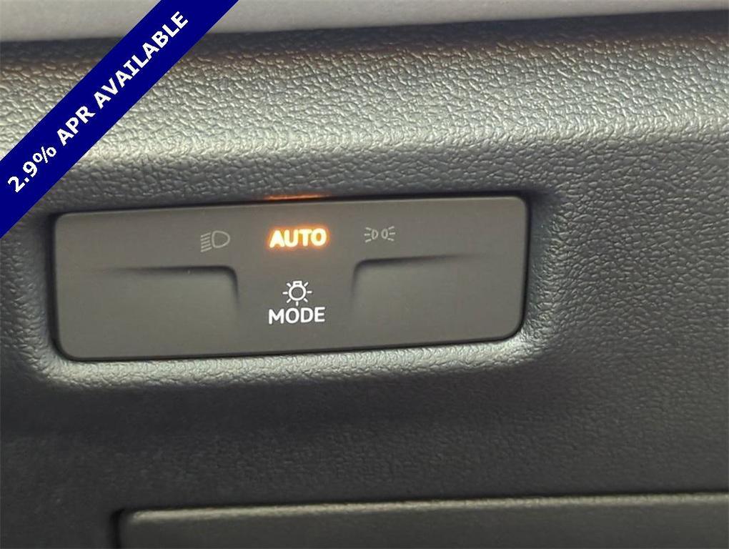 new 2025 Volkswagen Tiguan car, priced at $35,270