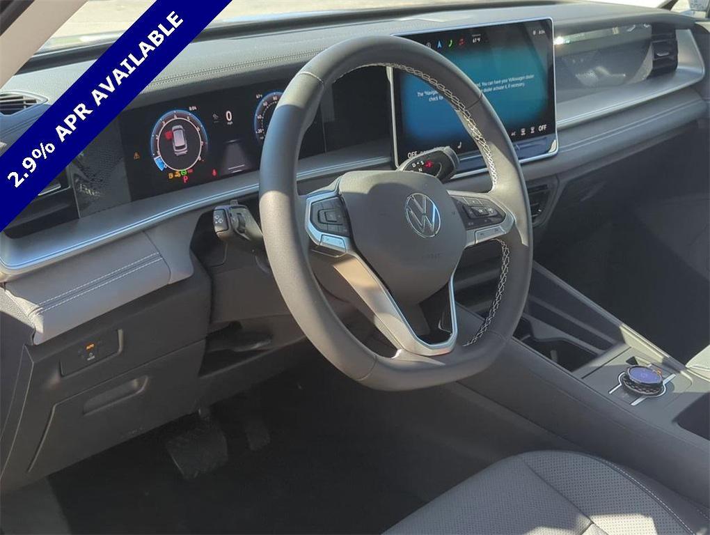 new 2025 Volkswagen Tiguan car, priced at $35,270