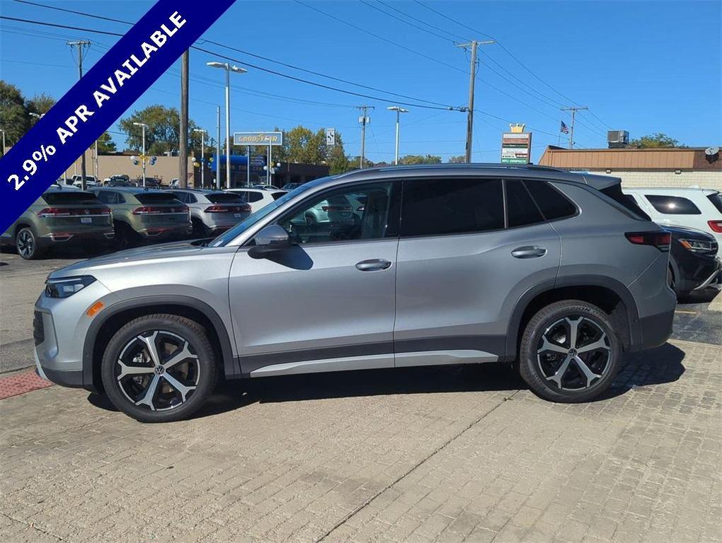 new 2025 Volkswagen Tiguan car, priced at $35,270