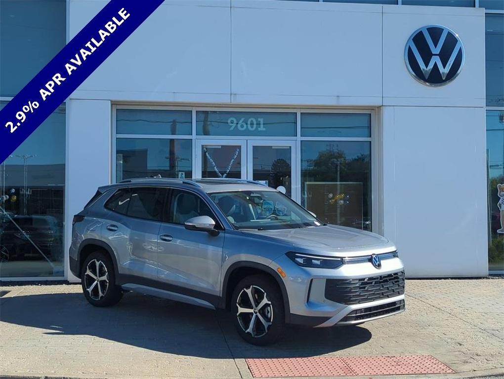 new 2025 Volkswagen Tiguan car, priced at $35,270