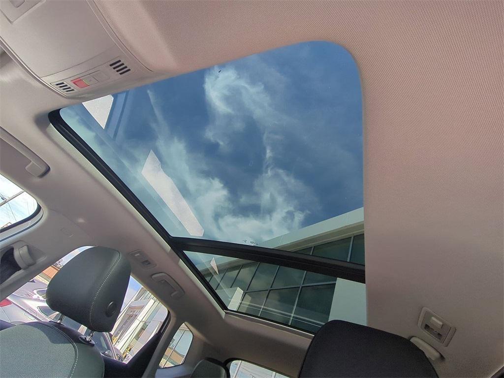 new 2025 Volkswagen Taos car, priced at $33,099