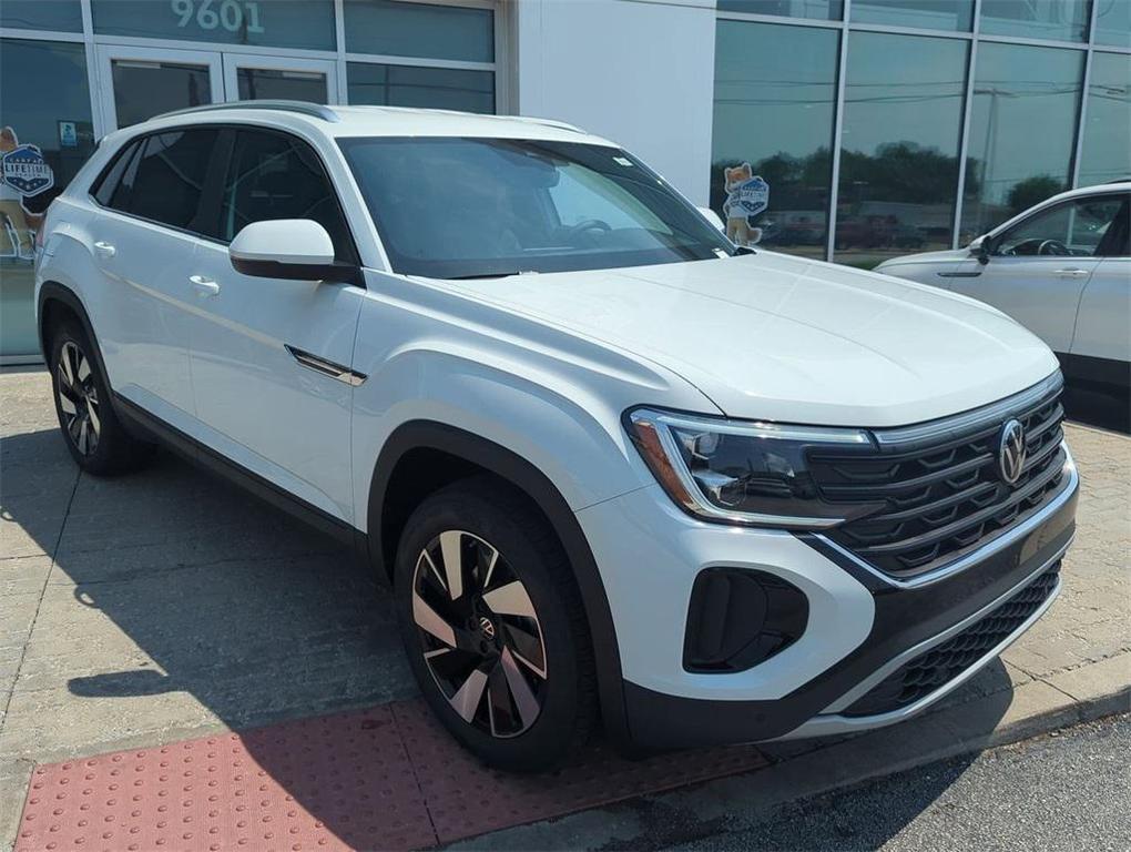 new 2025 Volkswagen Atlas Cross Sport car, priced at $41,559