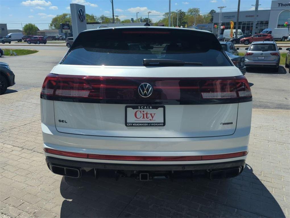 new 2025 Volkswagen Atlas Cross Sport car, priced at $47,917