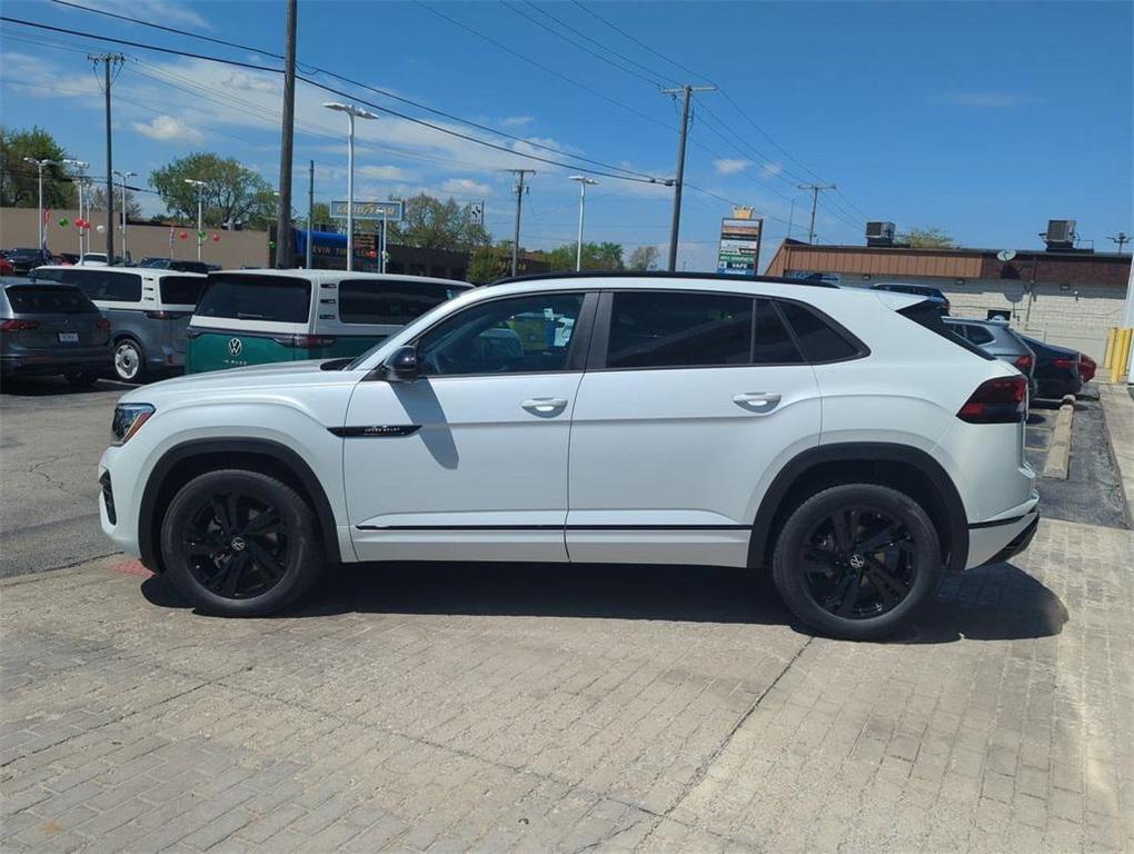 new 2025 Volkswagen Atlas Cross Sport car, priced at $47,917