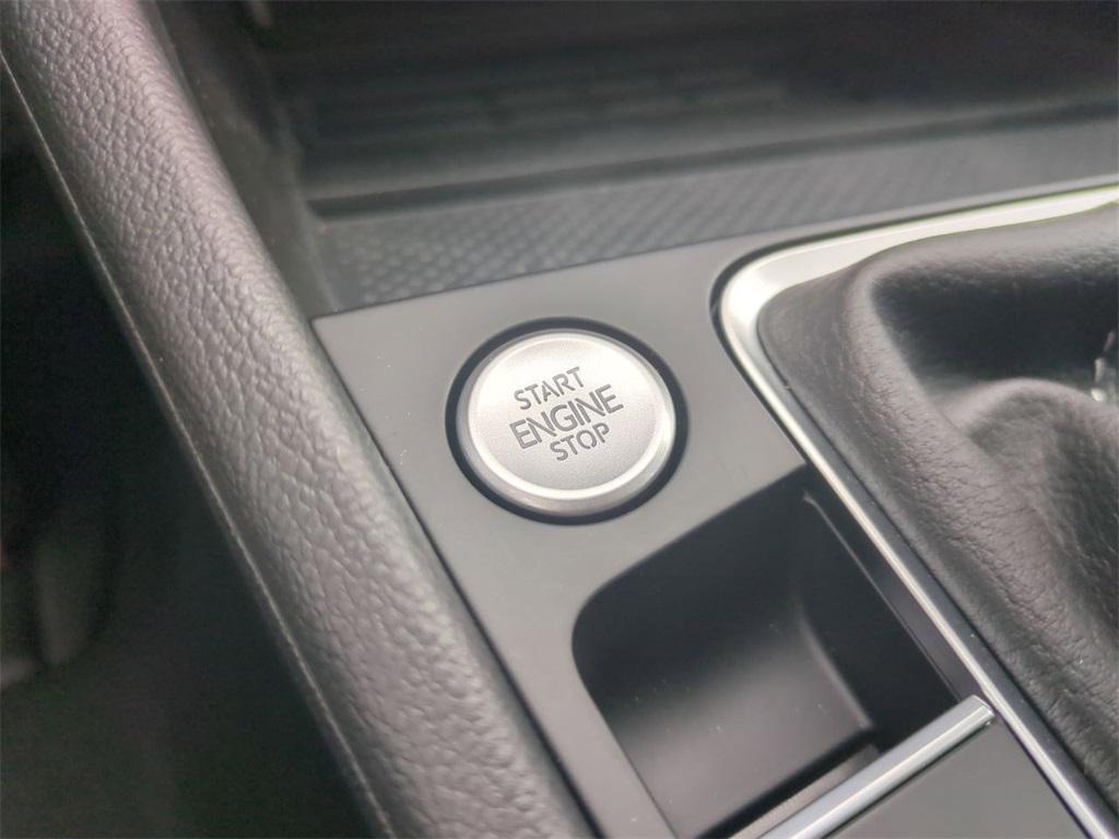 new 2025 Volkswagen Jetta car, priced at $27,057