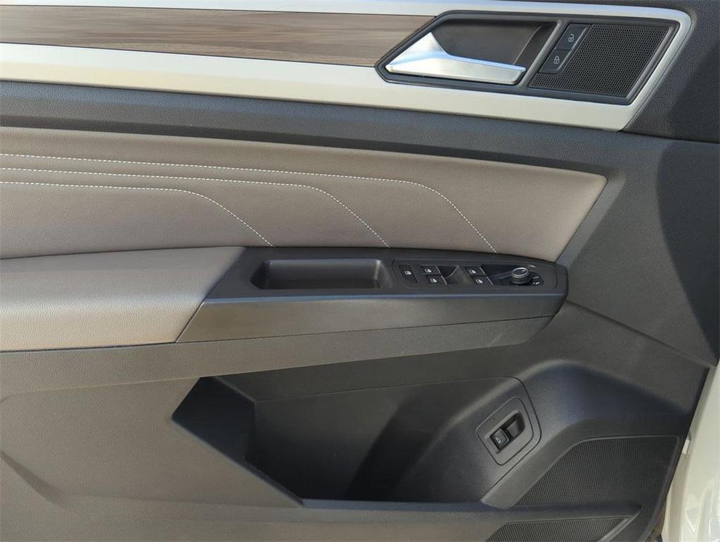 used 2022 Volkswagen Atlas car, priced at $28,000