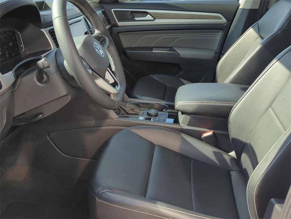 used 2022 Volkswagen Atlas car, priced at $28,000