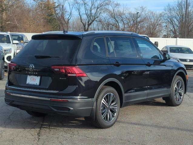 new 2024 Volkswagen Tiguan car, priced at $31,468