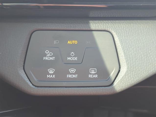 new 2025 Volkswagen ID.4 car, priced at $52,528