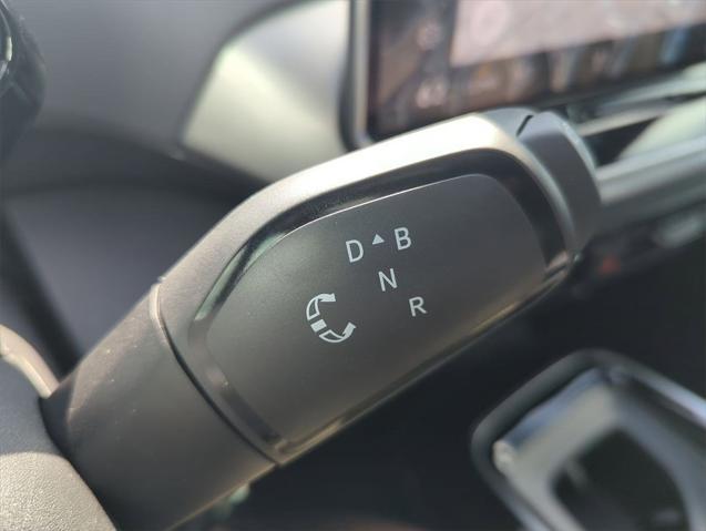 new 2025 Volkswagen ID.4 car, priced at $52,528