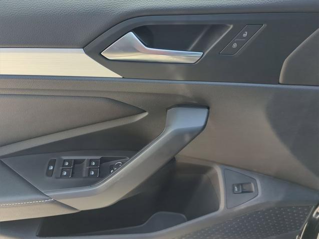 new 2025 Volkswagen Jetta car, priced at $25,024