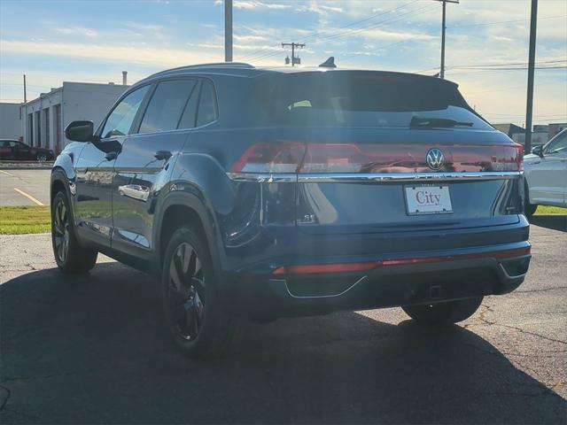 new 2025 Volkswagen Atlas Cross Sport car, priced at $47,411