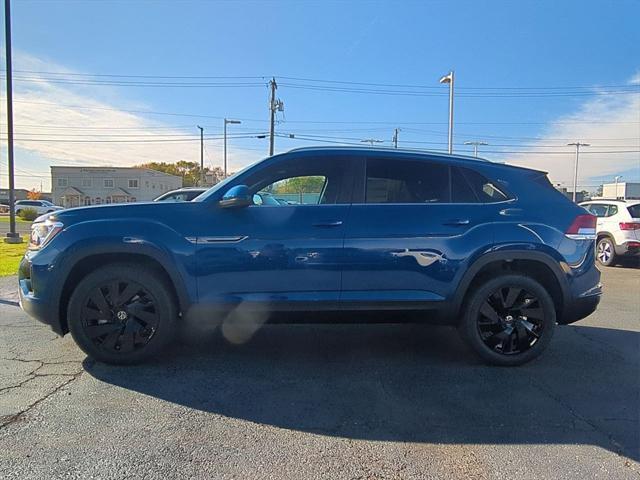 new 2025 Volkswagen Atlas Cross Sport car, priced at $45,911