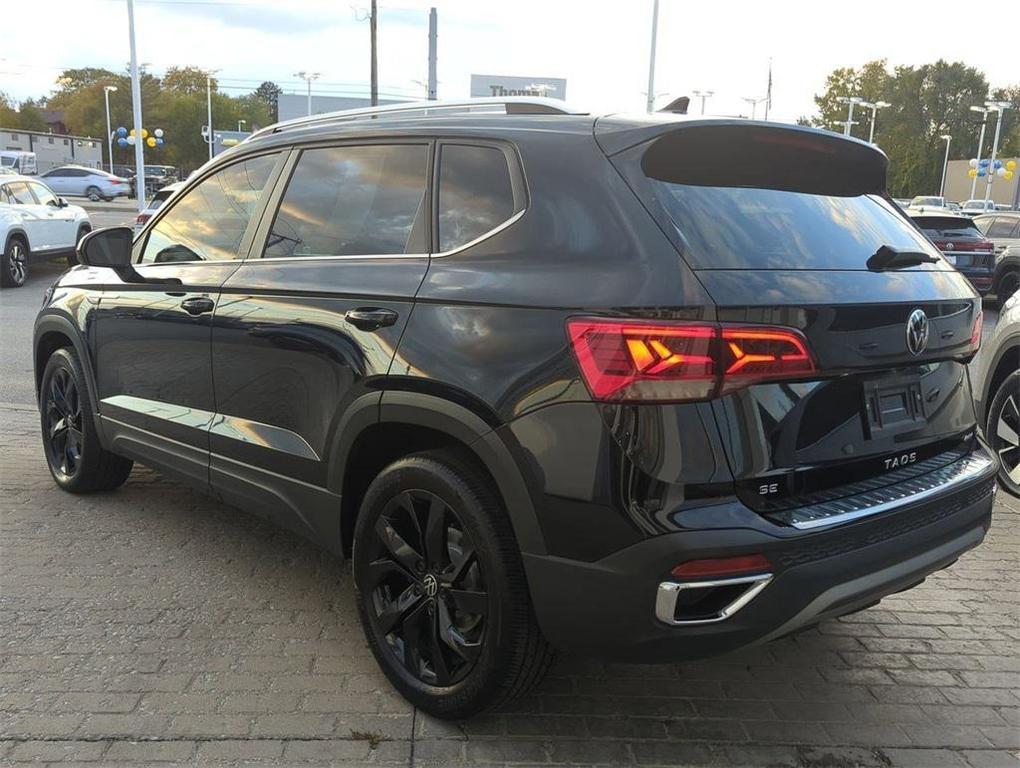 used 2025 Volkswagen Atlas car, priced at $42,195