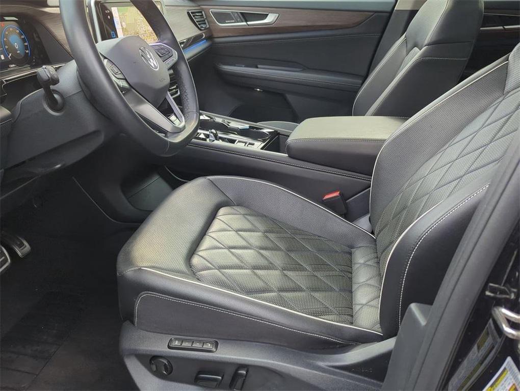 used 2025 Volkswagen Atlas car, priced at $42,195