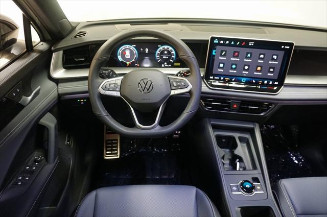 new 2025 Volkswagen Tiguan car, priced at $37,311