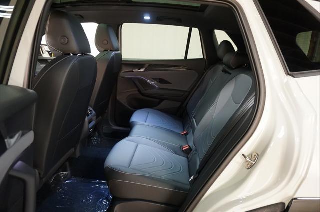 new 2025 Volkswagen Tiguan car, priced at $37,311