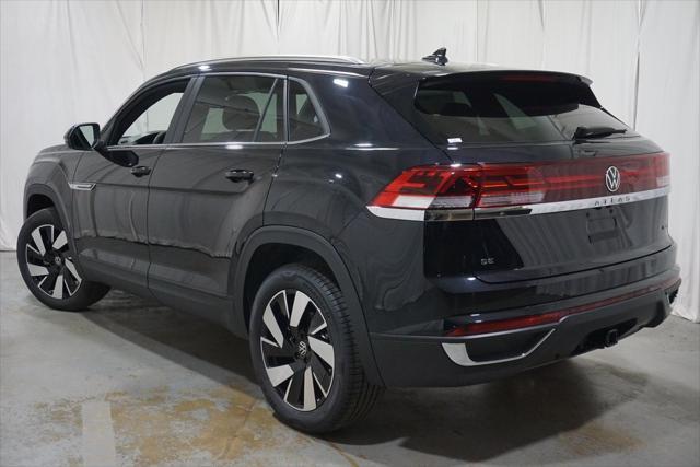 new 2025 Volkswagen Atlas Cross Sport car, priced at $45,091