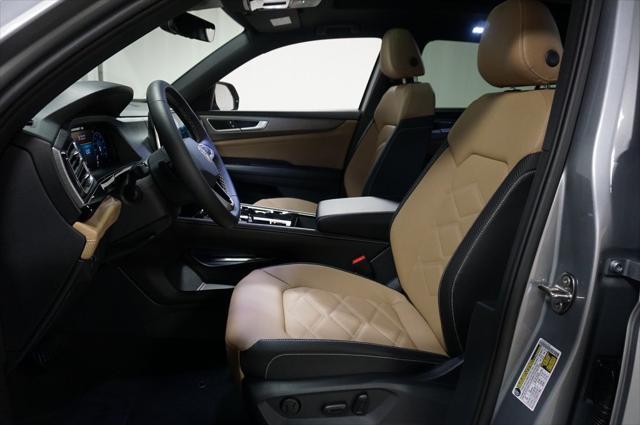 new 2025 Volkswagen Atlas Cross Sport car, priced at $43,603