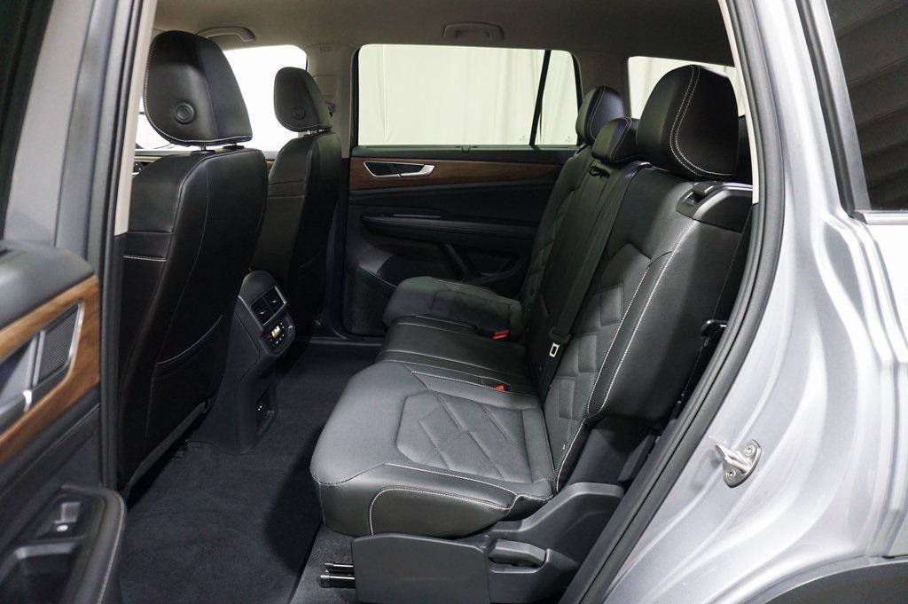 used 2024 Volkswagen Atlas car, priced at $36,490