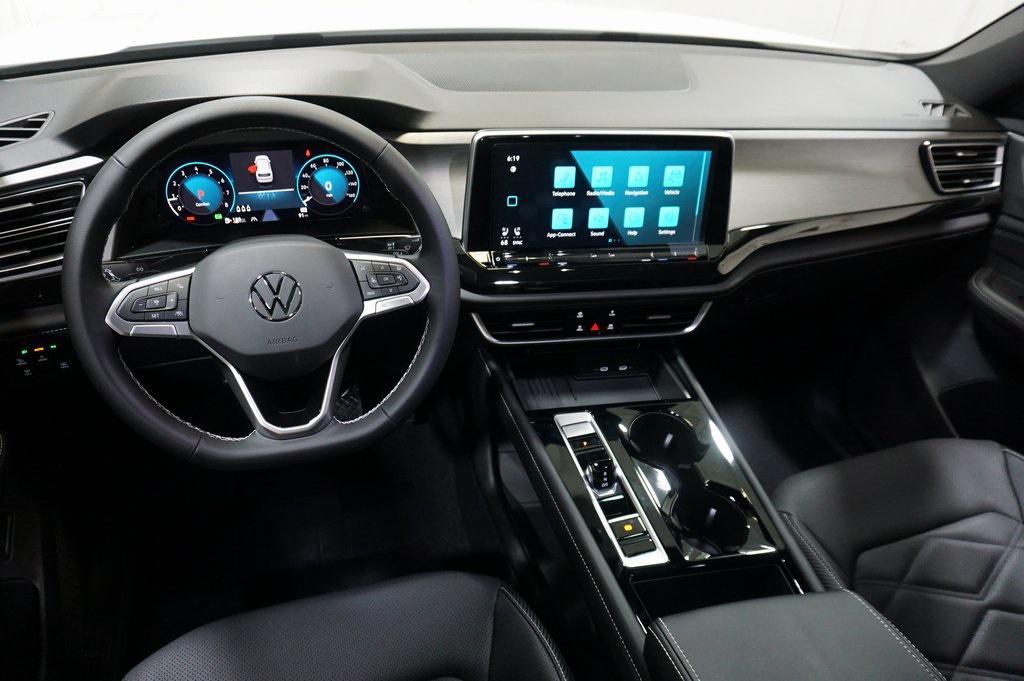 new 2025 Volkswagen Atlas Cross Sport car, priced at $40,195