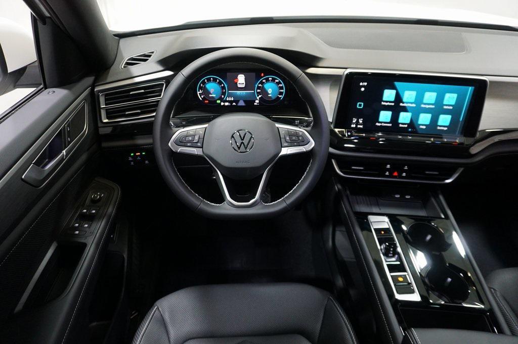 new 2025 Volkswagen Atlas Cross Sport car, priced at $40,195