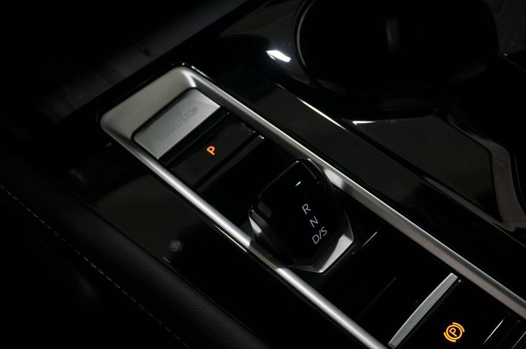 new 2025 Volkswagen Atlas Cross Sport car, priced at $40,195