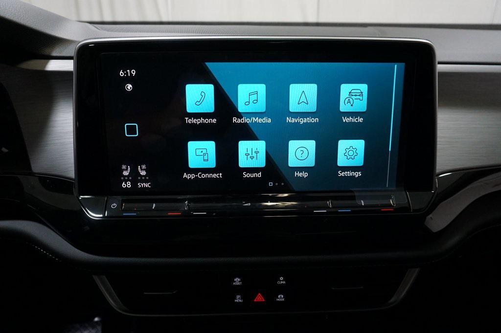 new 2025 Volkswagen Atlas Cross Sport car, priced at $40,195