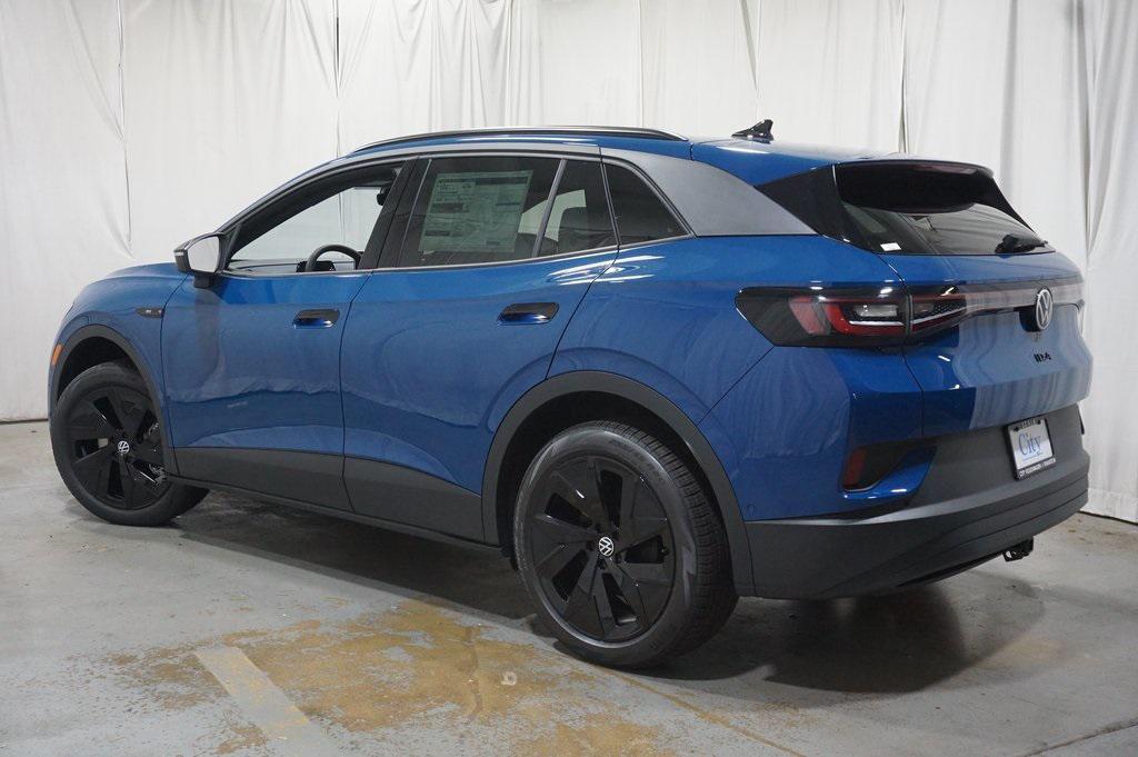 new 2025 Volkswagen ID.4 car, priced at $50,040