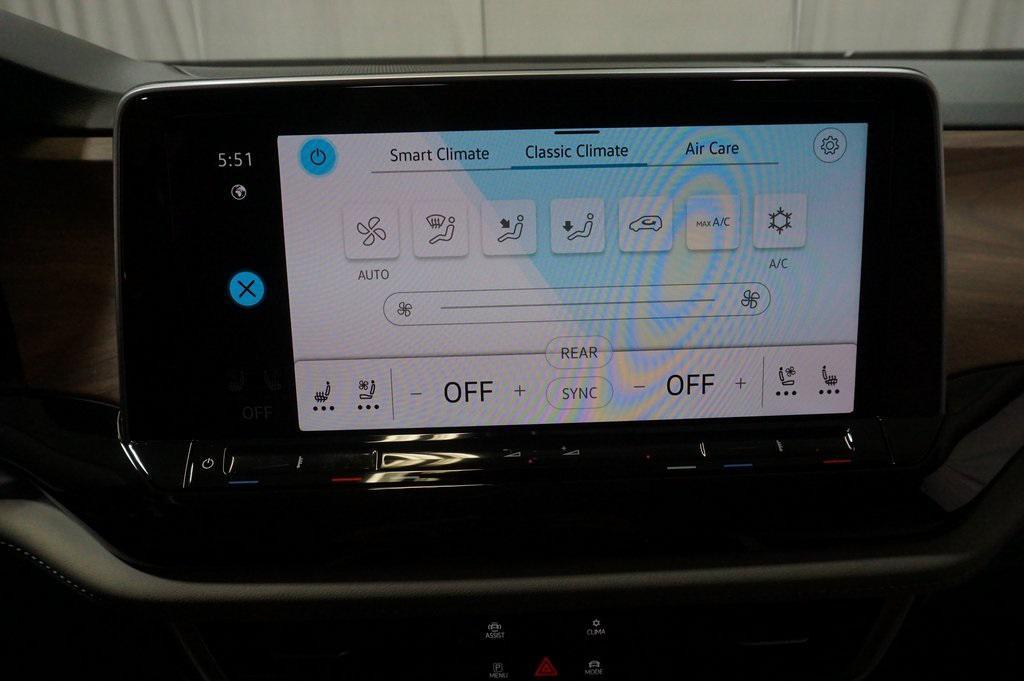 used 2025 Volkswagen Atlas car, priced at $35,990