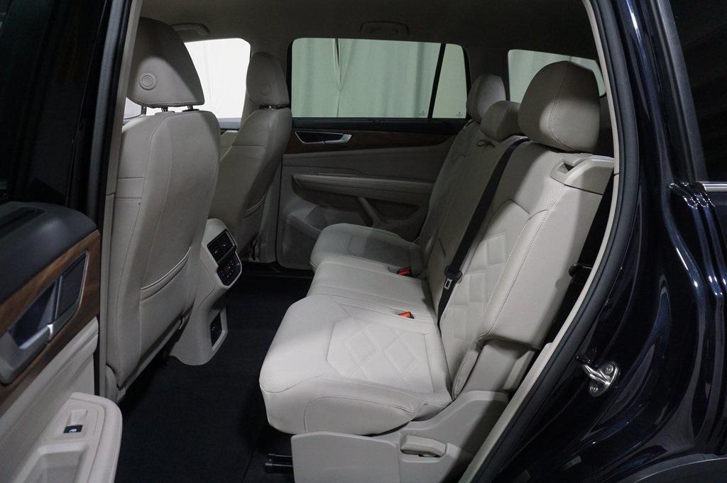 used 2025 Volkswagen Atlas car, priced at $35,990